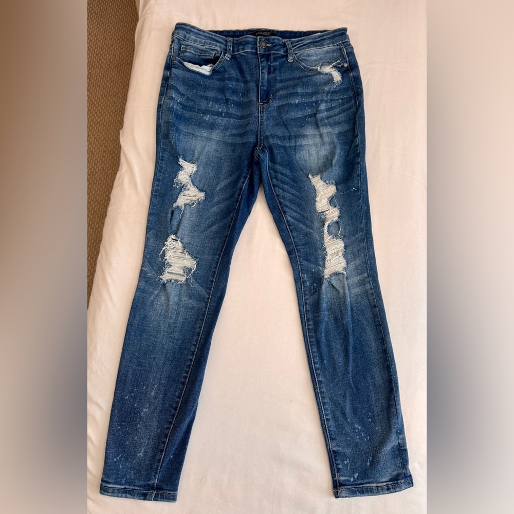 Judy Blue Distressed Bleach Splatter Denim Skinny Jeans size 15/32
